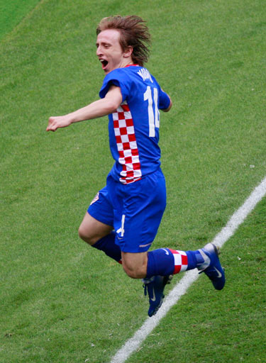 奥地利客场胜克罗地亚，积分榜表现出色的简单介绍